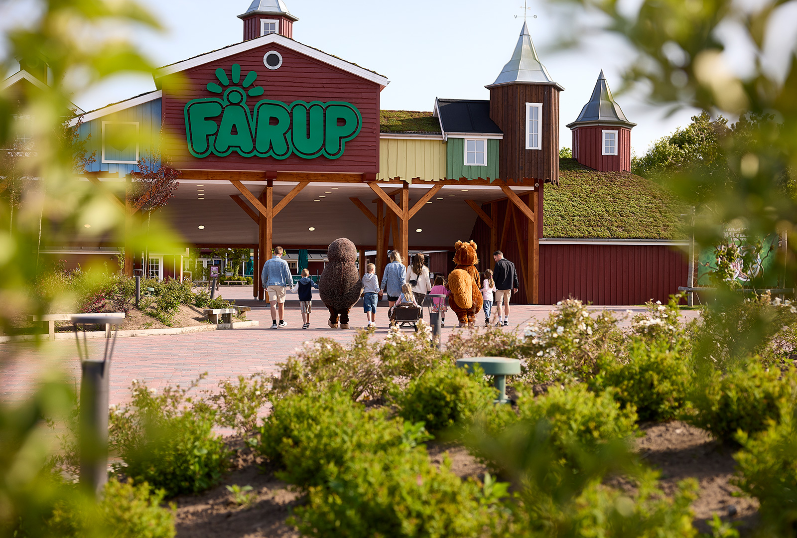 Fårup Sommerland - nyt indgangsområde med nye vinduer.