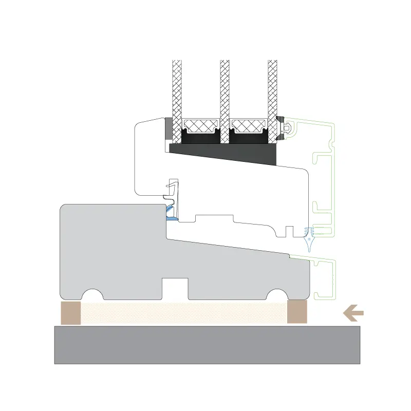 Snittegning af et træ/alu bund med illustration af placering af fugen.